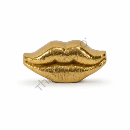 Modern gold lips decorative sculpture with a metallic finish for contemporary home decor. - 3